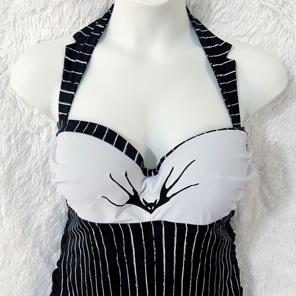 Black and White Striped Women's Swimsuit - Picture 3 of 7